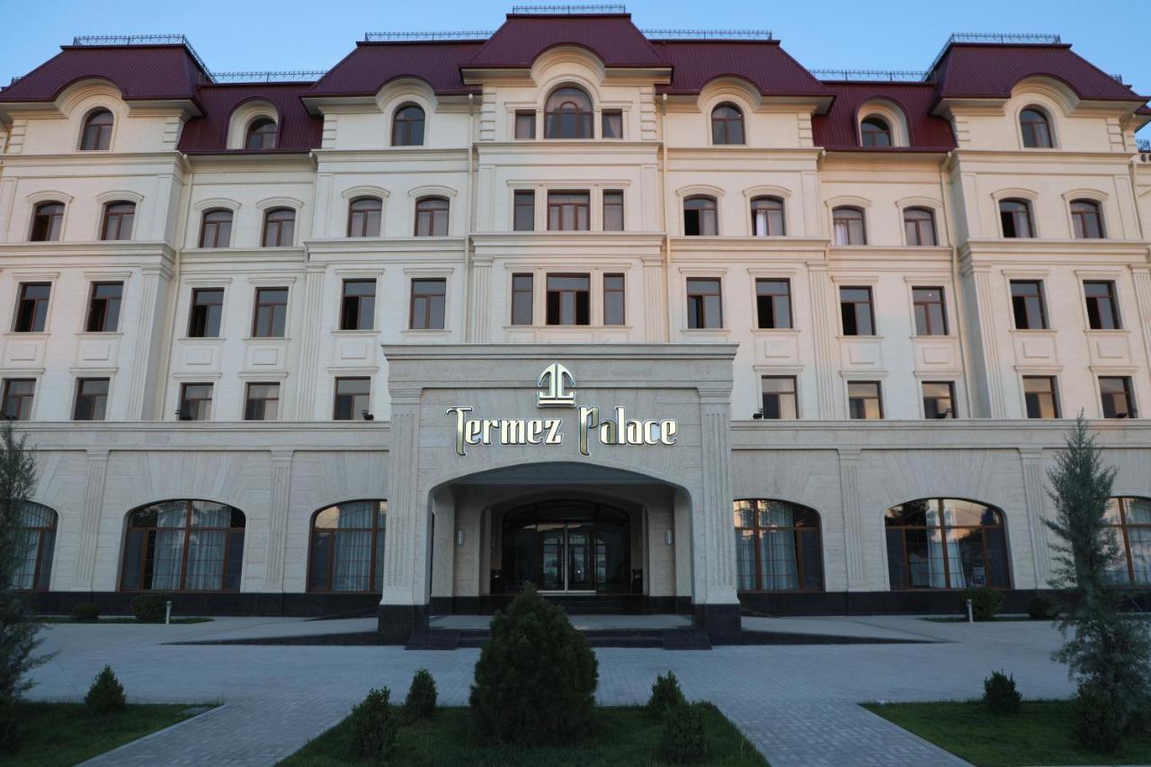 Termez Palace Hotel & Spa Exterior photo