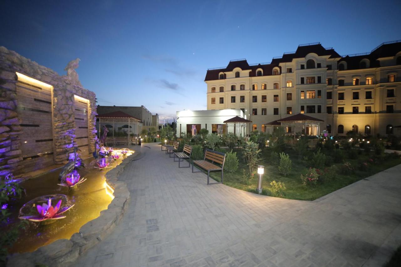 Termez Palace Hotel & Spa Exterior photo